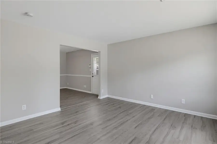 905 Camden Court, Winston Salem, NC 27103 - #3