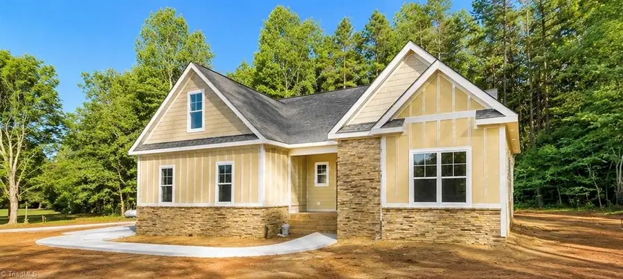 4564 Kimesville Road, Burlington, NC 27215 - #2