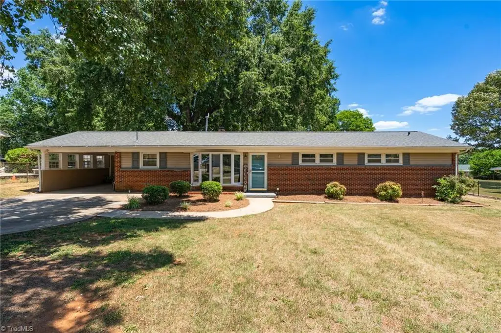 650 Highland Park Drive, Eden, NC 27288 - #1