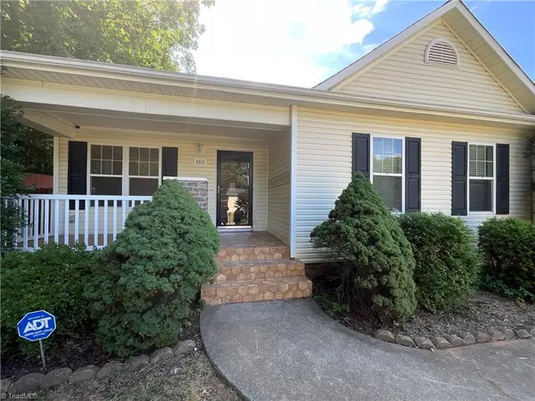3313 Ridgeback Drive, Winston-Salem, NC 27107