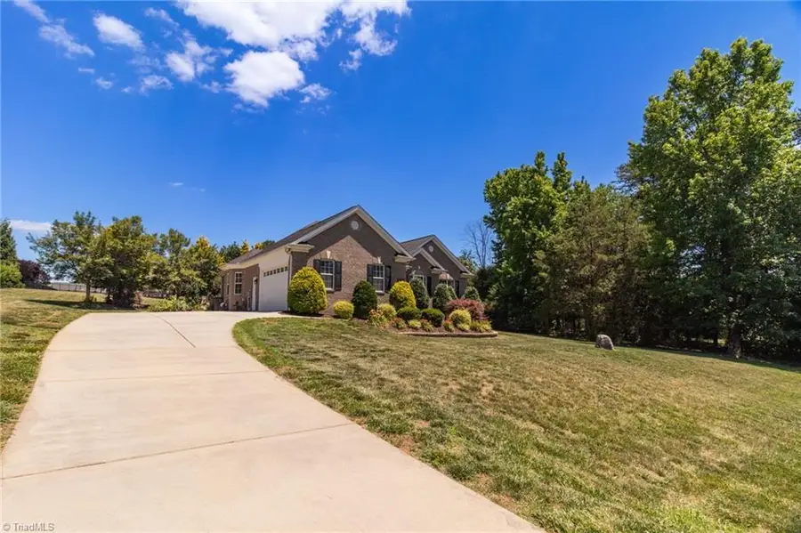 8510 Point Oak Drive, Colfax, NC 27235 - #2