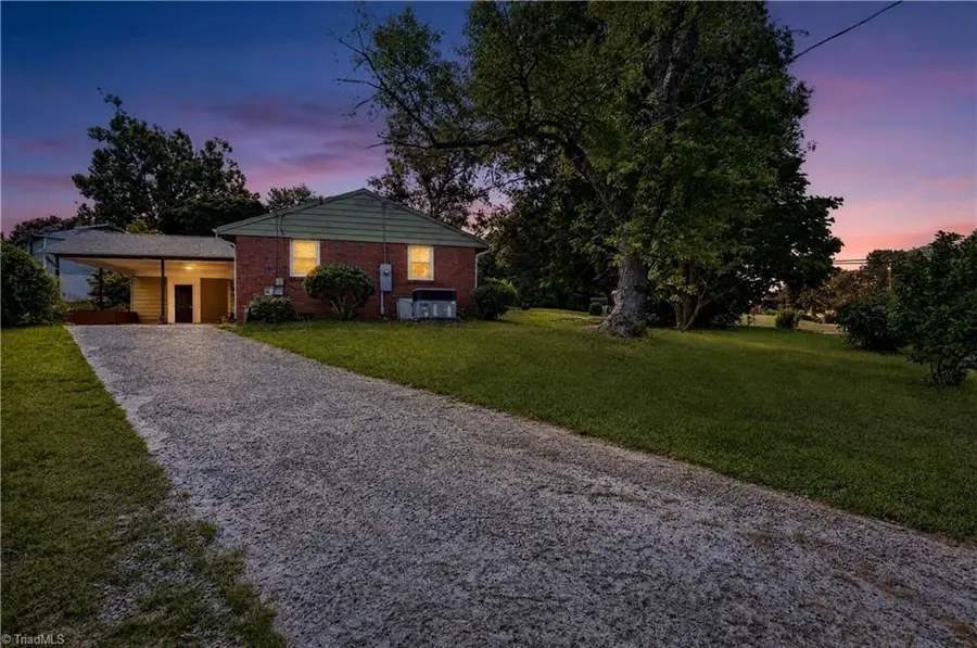 2601 Rosemary Drive, Winston Salem, NC 27105 - #3