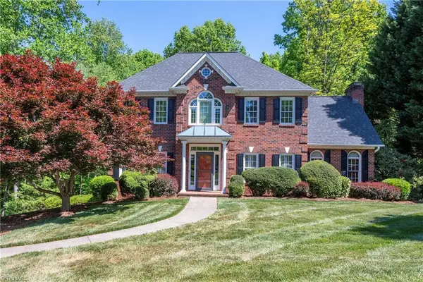 963 Ridge Gate Drive, Lewisville, NC 27023