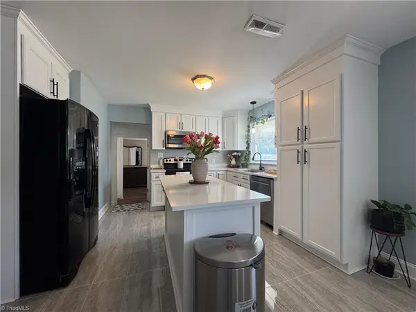 937 Glencoe Street, Winston-Salem, NC 27107