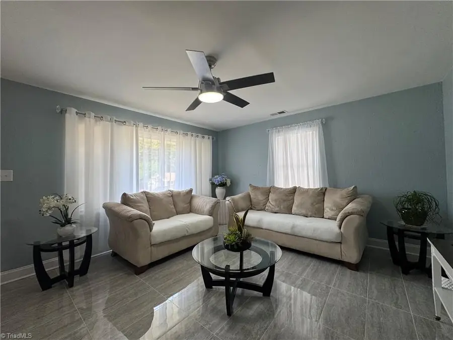 937 Glencoe Street, Winston Salem, NC 27107 - #2