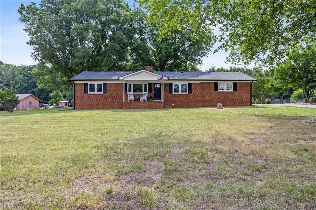 9771 Woodruff Road, Kernersville, NC 27284 - #1