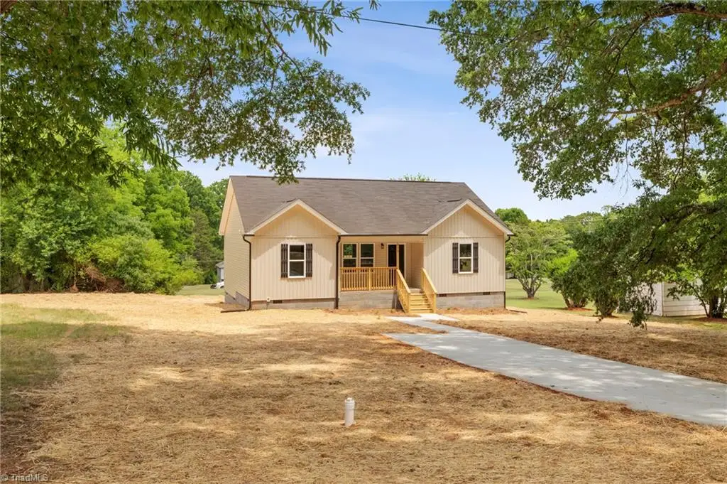 210 Merriman Street, Eden, NC 27288 - #1