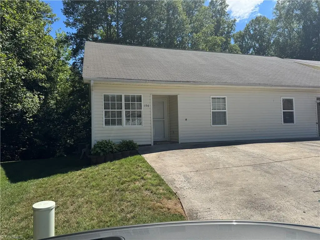196 Bethania Oaks Circle, Pfafftown, NC 27040 - #1