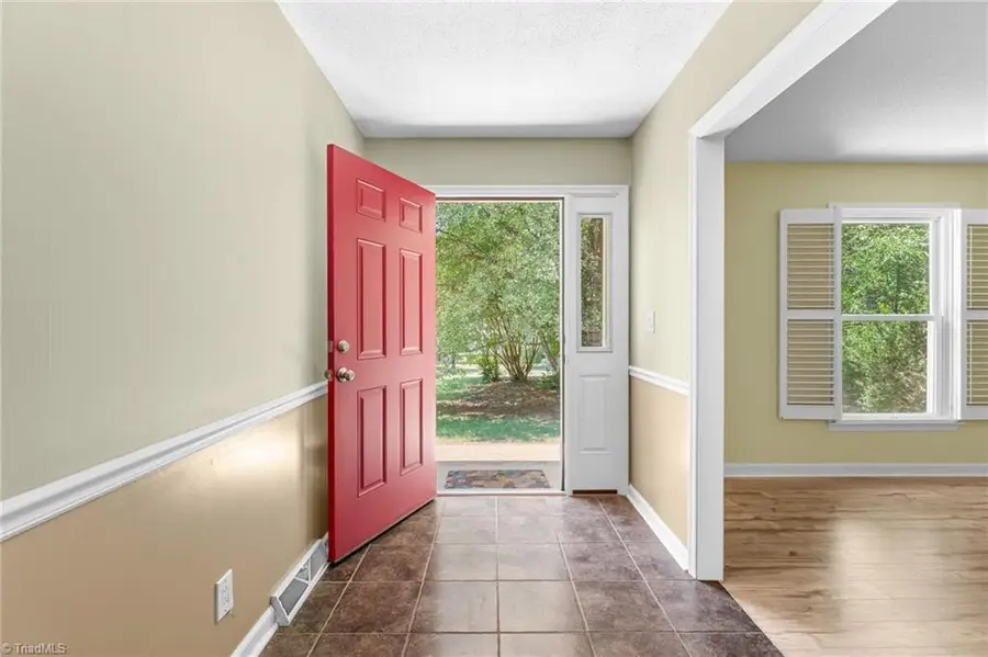 3725 Crestbrook Lane, Pfafftown, NC 27040 - #2