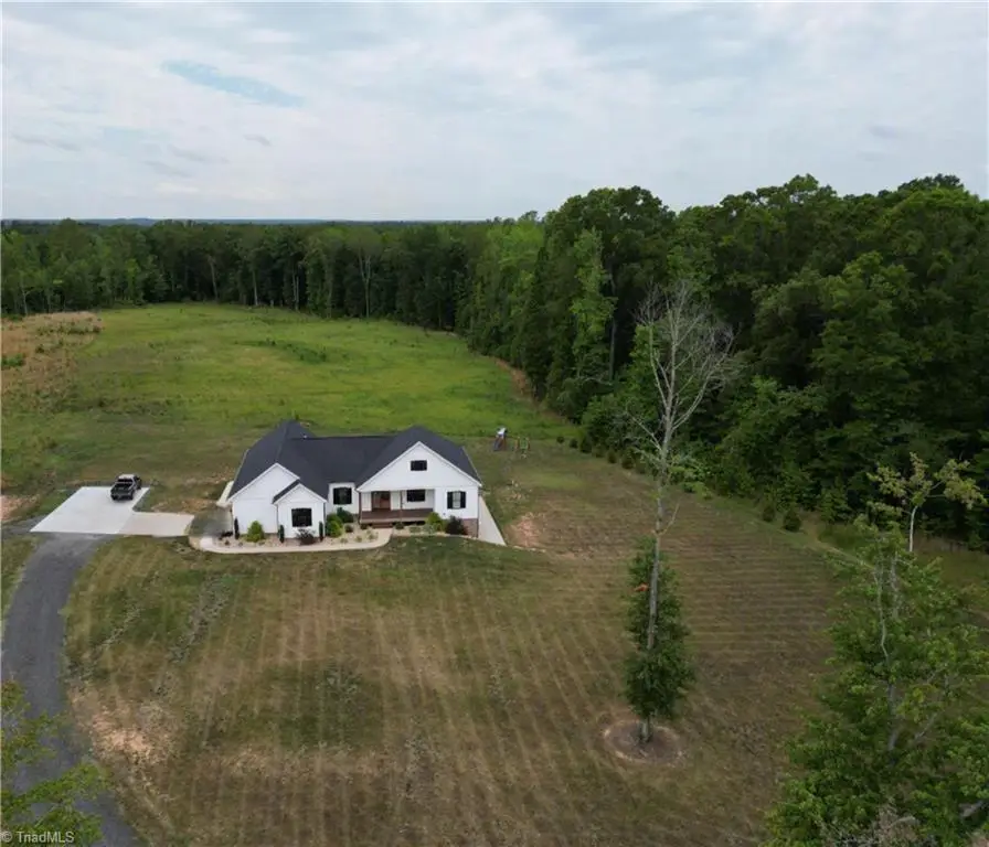 2498 Settle Bridge Road, Stoneville, NC 27048 - #1