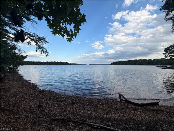 206 Kendricks Cove, Lexington, NC 27292