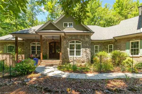 3108 Sandy Springs Road, Greensboro, NC 27455