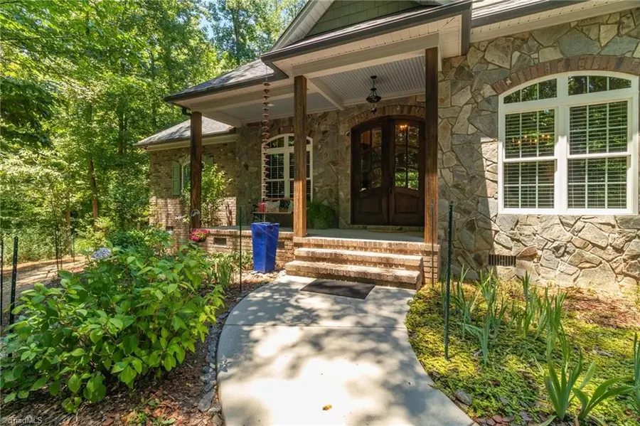 3108 Sandy Springs Road, Greensboro, NC 27455 - #2