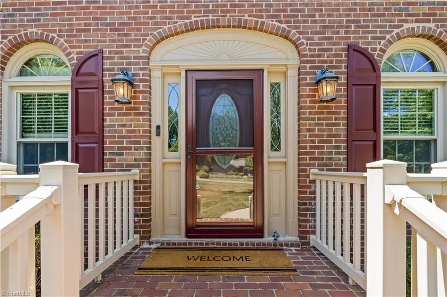 5936 Kenton Drive, Kernersville, NC 27284 - #2