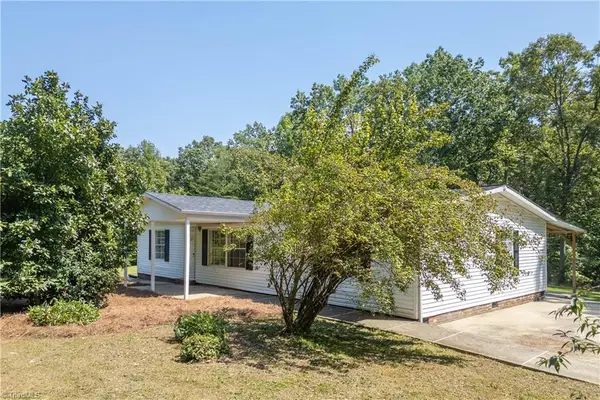 185 Marlin Boulevard, Mount Airy, NC 27030