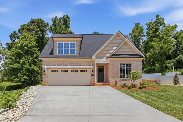 2737 Zuni Court, Winston-Salem, NC 27106