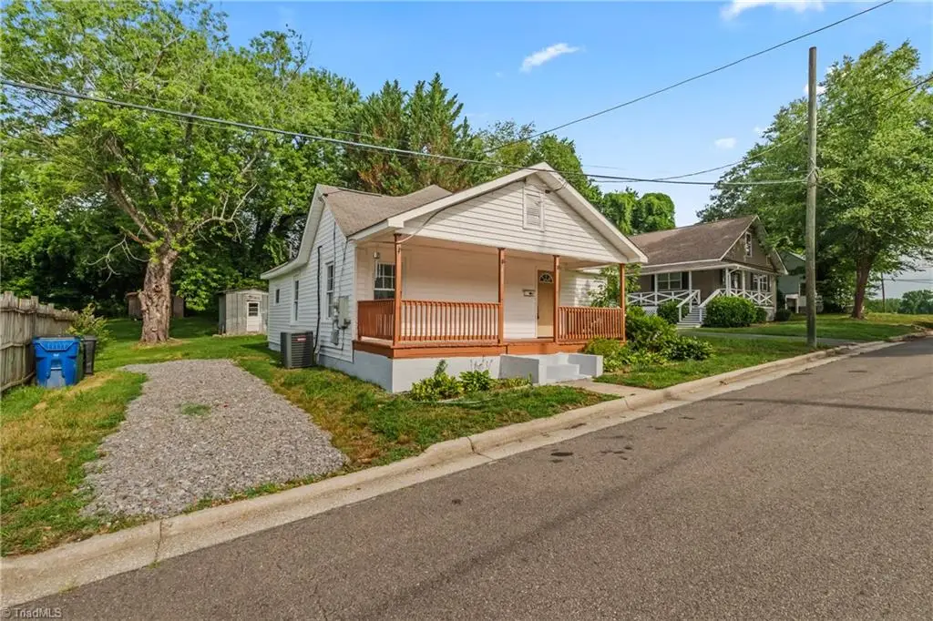 413 Junction Street, Mount Airy, NC 27030 - #1