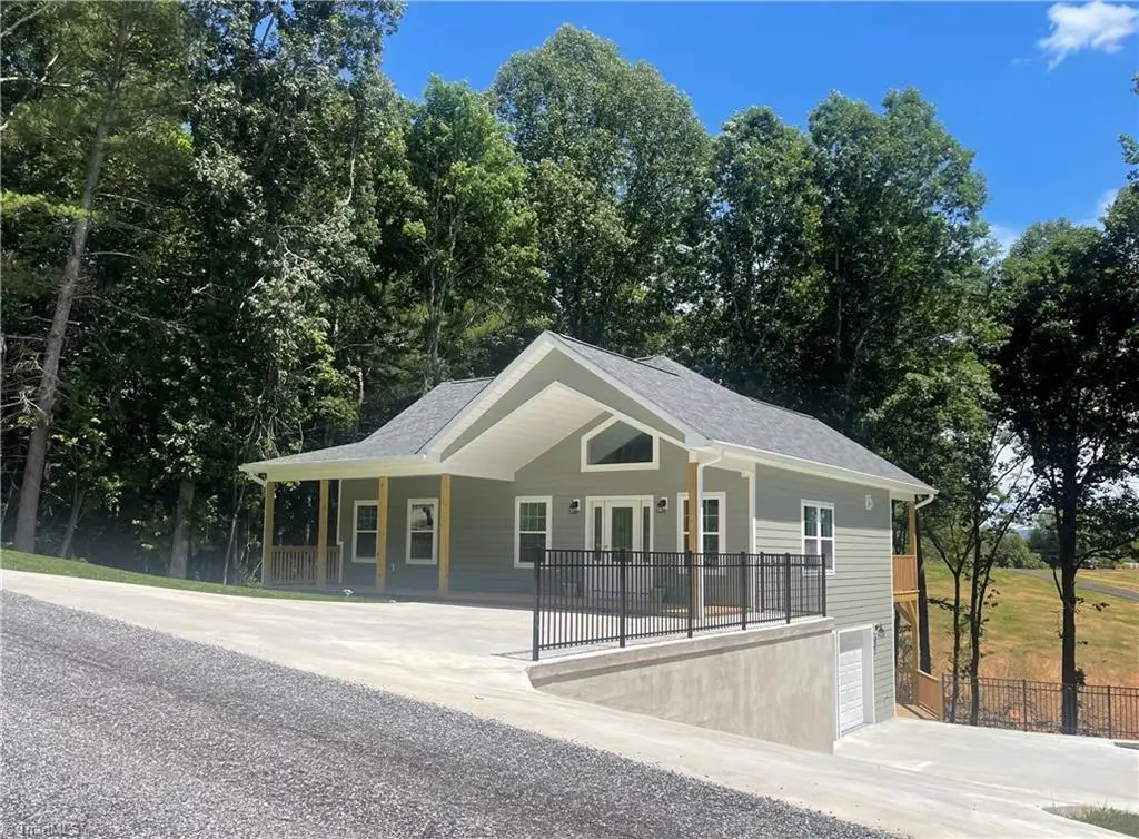 177 Linda Carol Avenue, Wilkesboro, NC 28697 - #1