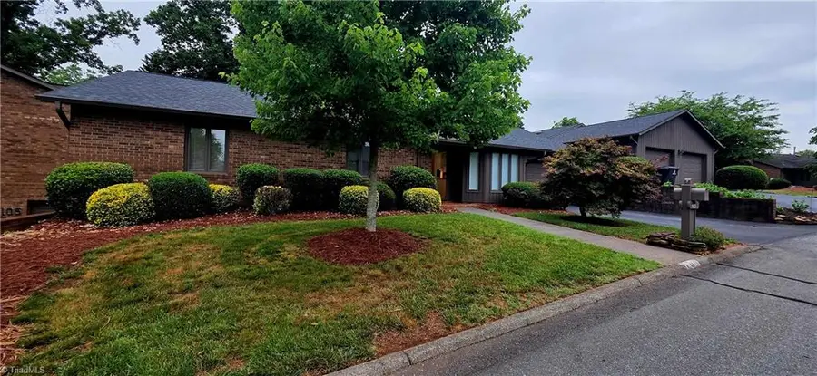 103 Briar Ridge Circle, Winston Salem, NC 27104 - #2