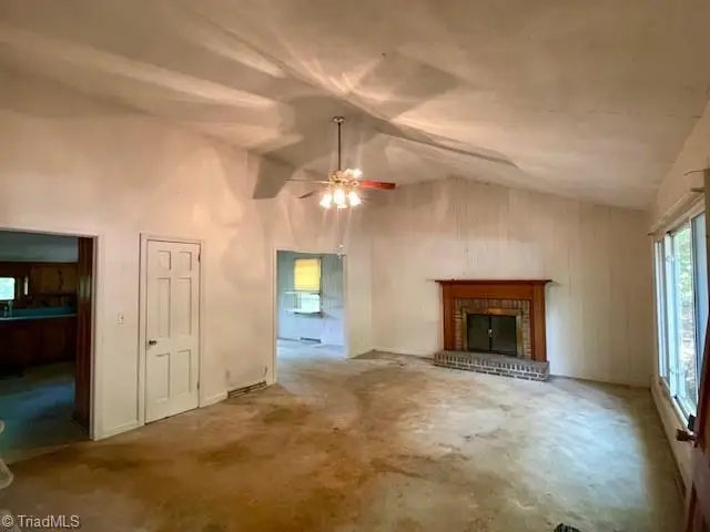404 Western Boulevard, Lexington, NC 27295 - #2