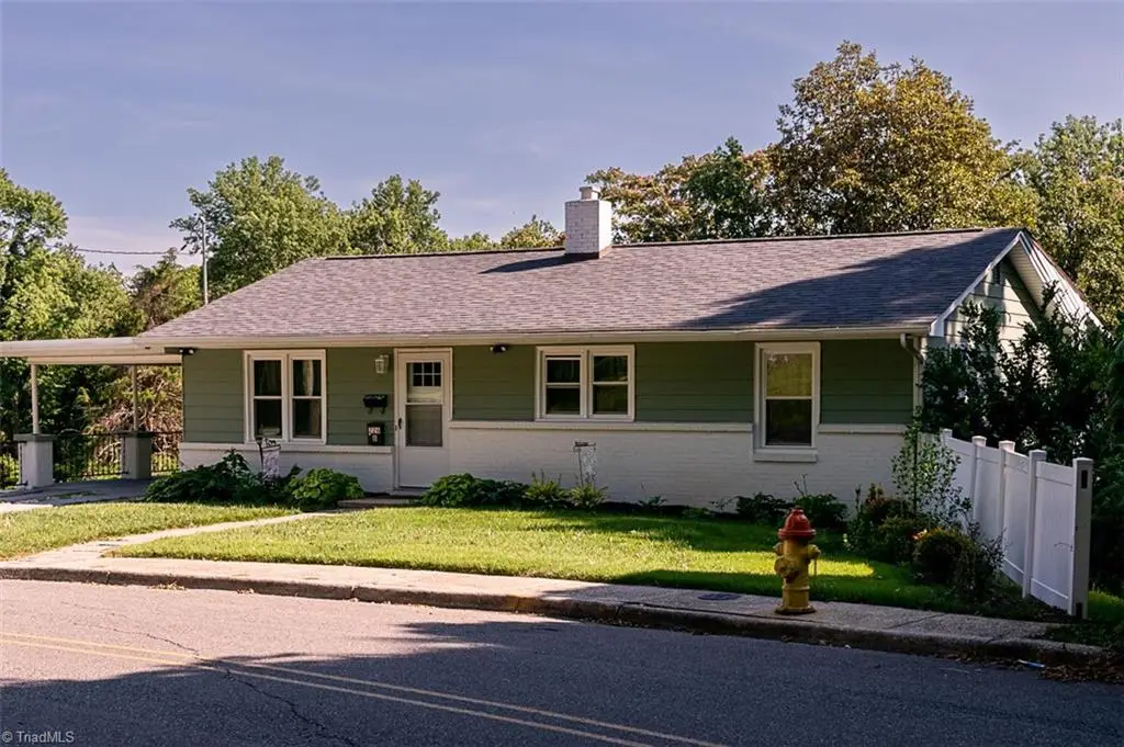 226 E Lebanon Street, Mount Airy, NC 27030 - #1