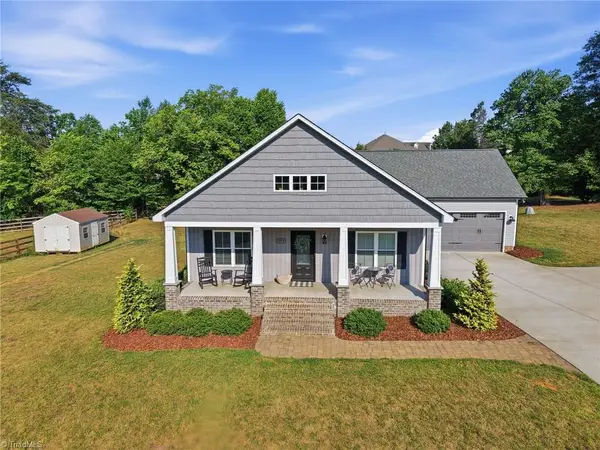 7879 Eversfield Road, Stokesdale, NC 27357