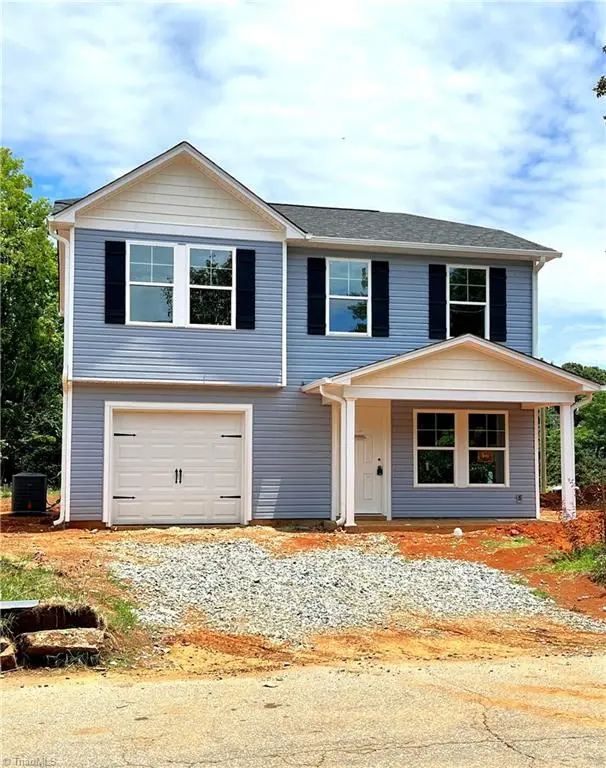 228 E Hemstead Street, Lexington, NC 27292 - #1