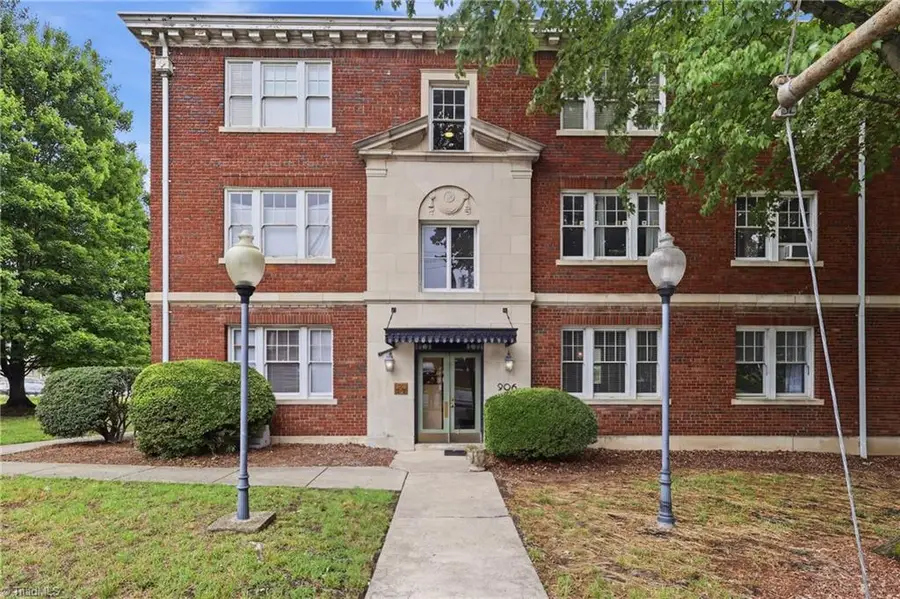 906 W Market Street #B1, Greensboro, NC 27401 - #2