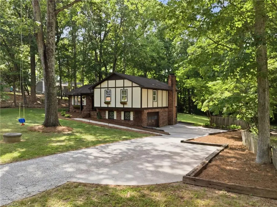 159 Charlotte Place, Advance, NC 27006 - #2