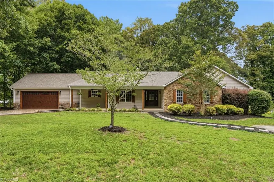376 Staplewood Road, Lexington, NC 27295 - #3