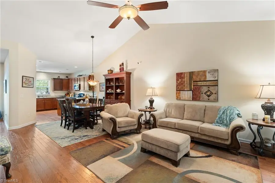 508 Clematis Way, Kernersville, NC 27284 - #2