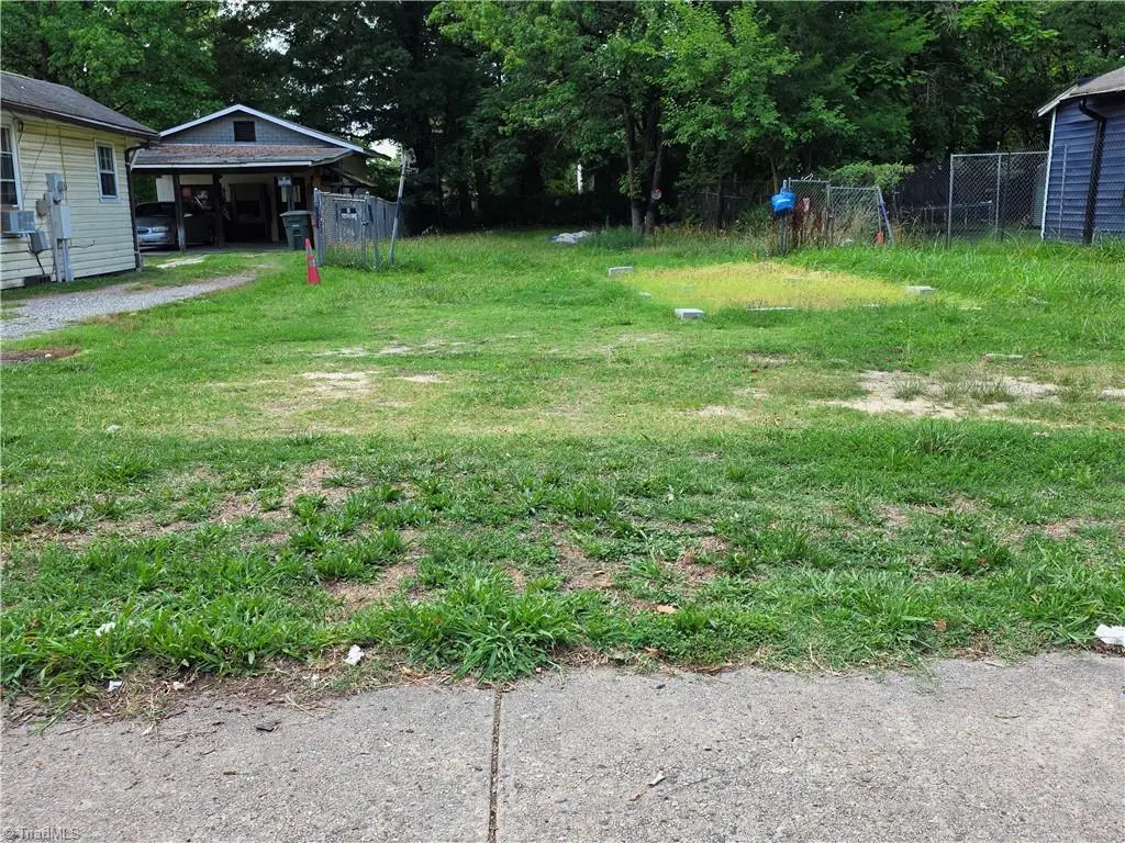 922 Lincoln Street, Greensboro, NC 27401 - #1