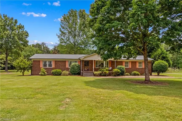 117 Fonda Road, Statesville, NC 28677