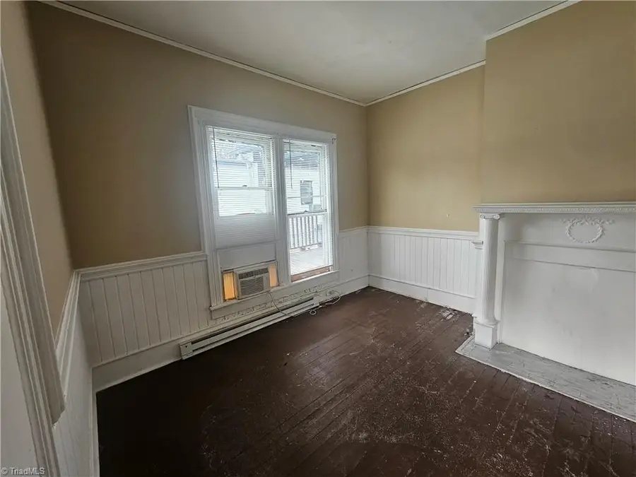 607 Summit Avenue, Greensboro, NC 27405 - #2