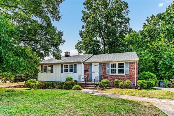 2000 N Holden Road, Greensboro, NC 27408