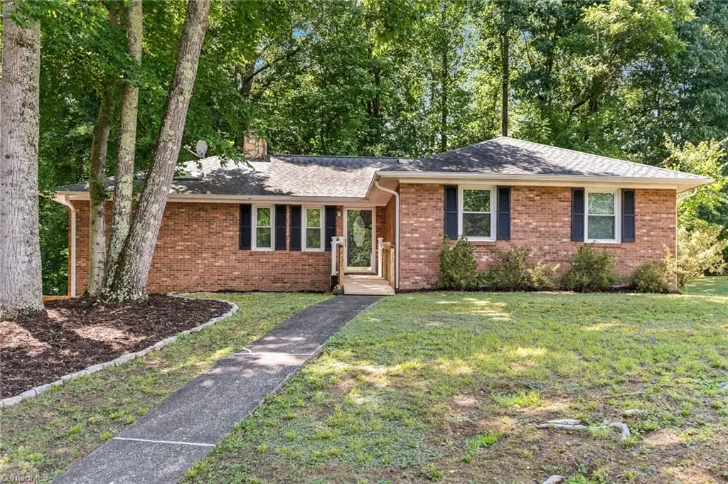 2350 Oakton Drive, Clemmons, NC 27012 - #1