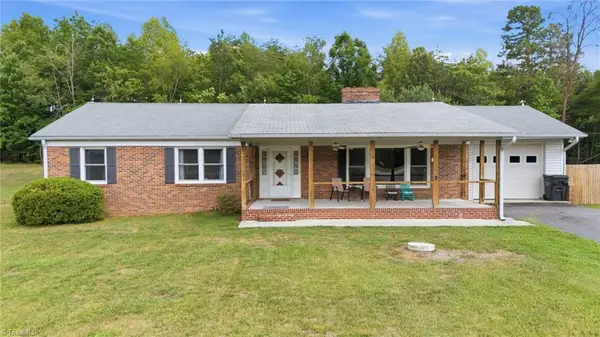6135 Stanleyville Drive, Rural Hall, NC 27045