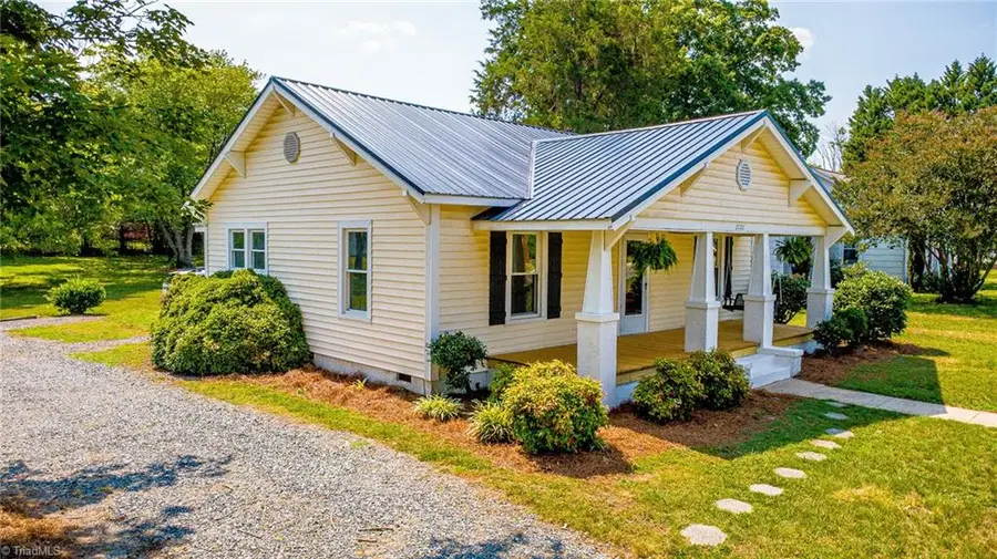 2722 Darrow Road, Walkertown, NC 27051 - #3