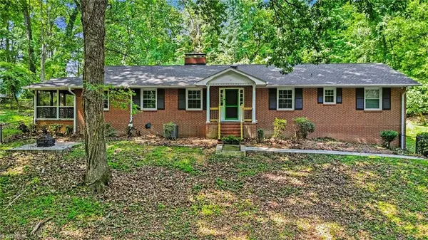 100 Malvern Court, Winston-Salem, NC 27106