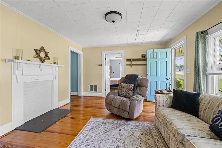 630 Pleasant Hill Drive, Elkin, NC 28621 - #2