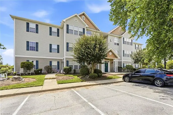 6105 Hedgecock Circle #2B, High Point, NC 27265