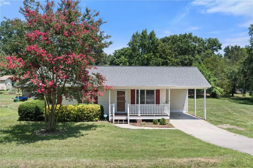 1525 Canstaff Drive, Kernersville, NC 27284 - #1