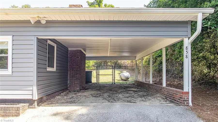 858 Nc Highway 62 W, Greensboro, NC 27406 - #3