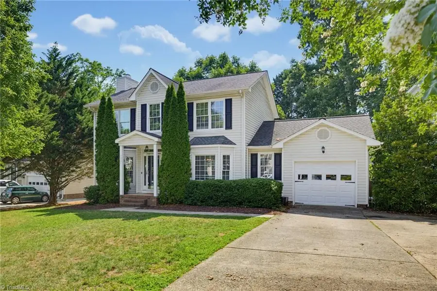 3007 Southampton Drive, Jamestown, NC 27282 - #2