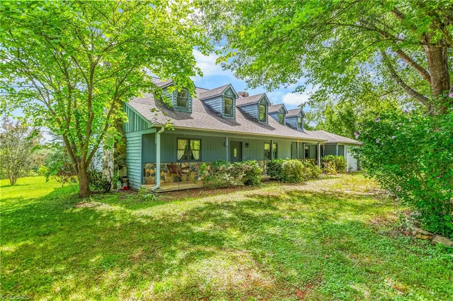 5041 Friendship Circle Road, East Bend, NC 27018 - #2