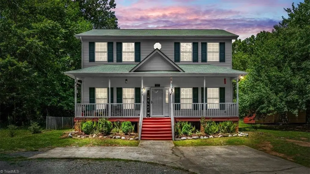 701 Diana Drive, Thomasville, NC 27360 - #1