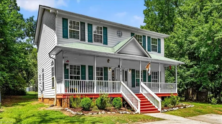 701 Diana Drive, Thomasville, NC 27360 - #3