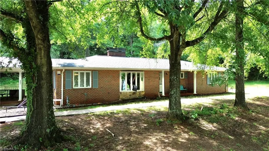 2297 * Austin Traphill Road, Elkin, NC 28621 - #2