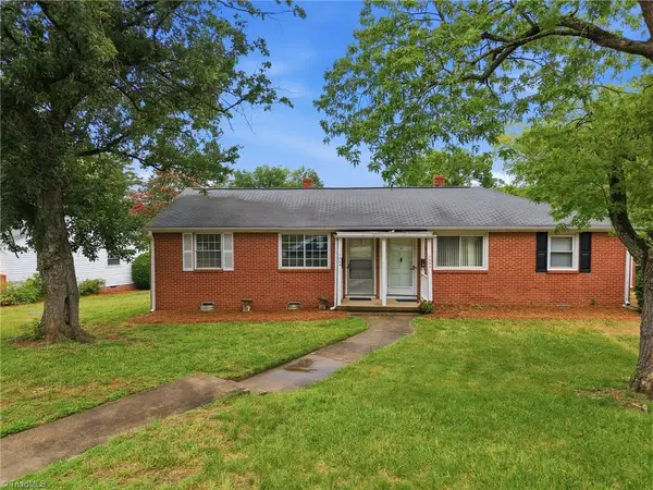 1802 Villa Drive, Greensboro, NC 27403