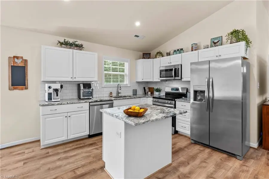 122 Yadkin River Road, Statesville, NC 28625 - #2